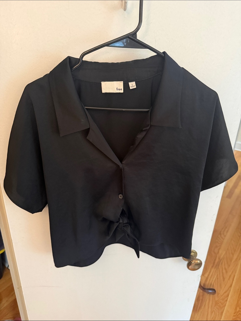 Wilfred Black Short-Sleeve Tie-Front Cropped Shirt